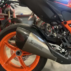 KTM Superduke 1290 Akrapovic 61705979000 20-23